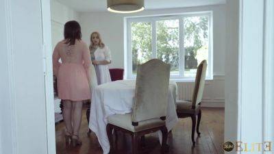 Horny Teen With Giulia Lov - upornia.com