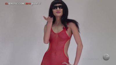 Alissa 3 1 - upornia.com