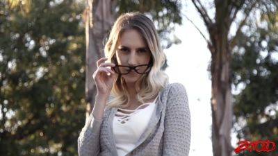 Ztod 4939 With Cadence Lux - hotmovs.com