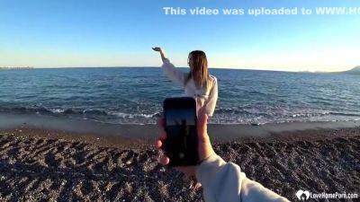 Her Shaved Wet Pussy Felt Fucking Amazing - hclips.com