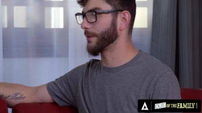 Gorgeous Deepthroats Her Stepdads Huge Cock Like A Professional With Jaye Summers - hotmovs.com