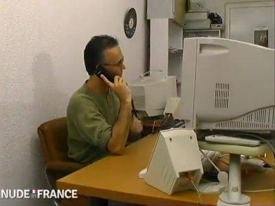 A Super-popular Student Is Banging The College Principal - hotmovs.com