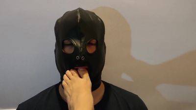 Kicking And Stepping On My Foot Slave - hclips.com