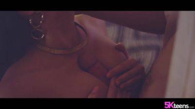 Green For Go - 5KPorn - hotmovs.com