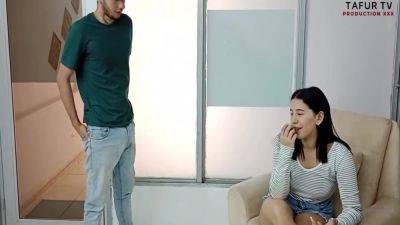 Descubro A Mi Madrastra Masturbandose Y Ella Me Da Un Rico Blowjob, Creampie Directo En Su Garganta Historia Completa 16 Min - hclips.com