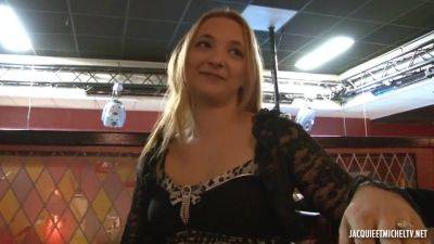 French Porn - Trois Hommes Pour Julia - hclips.com - France