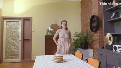 Tasting Some Cake With Vagina - upornia.com