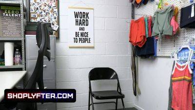 LP officer dominates & strips 18ysold in a steamy dickplay session - sexu.com