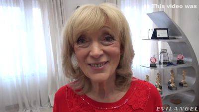 Castings Szuzanne - upornia.com