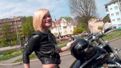 Angela Anal Biker - hotmovs.com