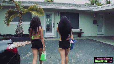 Real party girls suck and fuck hard in front of their models - sexu.com