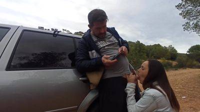 Zoe & Max Primer Video Para En Exteriores - hclips.com