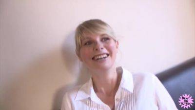 Baby Come Back With Wiska - HeavyOnHotties - hotmovs.com