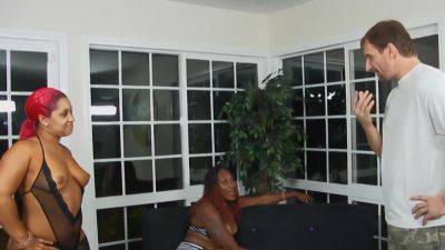 Pinky Vs With Mark Ashley - upornia.com