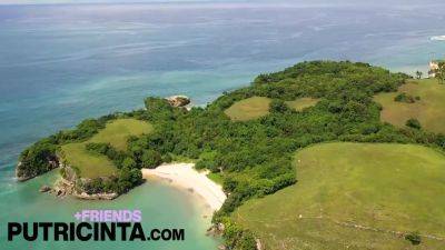 Putri Cinta In Horny Slut Gets Fuck By A Big Dick On The Beach 6 Min - upornia.com