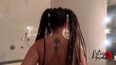 Rasta Brinca De Sentar Na Pica Do Tamanho De Um Braco Direcao 6 Min - Mario Aquele - upornia.com