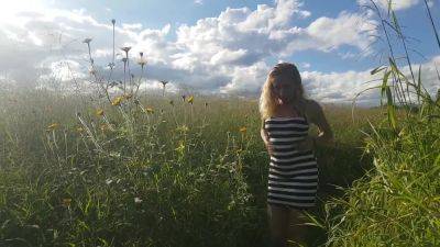 Danny Moon - Convierte Un Picnic En Una Sesion De Exhibicionismo - upornia.com