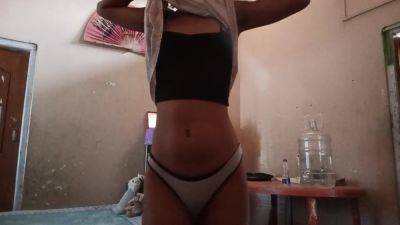 Desi Girl Solo Fun With 18 Years - desi-porntube.com - India