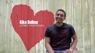 Tattoo Girl And Latino In One Of Our Diner Dates - hclips.com