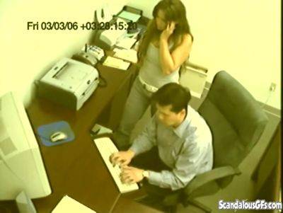 Spy cam office slut gives a secret handjob - hotmovs.com