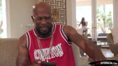 I got a horny groupie ifo me whos dream it is to suck my bbc - hotmovs.com