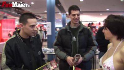 Blond Brunette Teens In Threesome - hclips.com