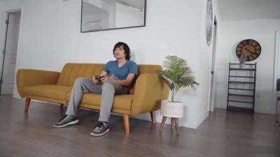 Loving Stepmom Helped Her Son To Relieve Sexual Tension - upornia.com