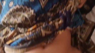 Unfaithful Muslim Cheating On Her Husband With A Spaniard - hclips.com