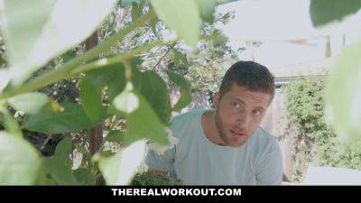 Harley Dean gets naughty in the gym and swallows a hot load - sexu.com