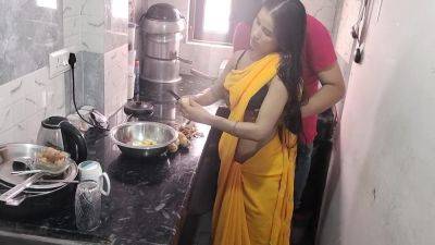 Hot Bhabhi Kichen Sex - 18 Years - desi-porntube.com - India