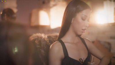 Christina Shin Lia Li Linda Bake - hotmovs.com