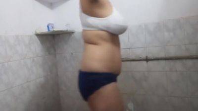 Aaj To Bhabhi Ne Devar Ka Khada Kar Diya - hclips.com - India