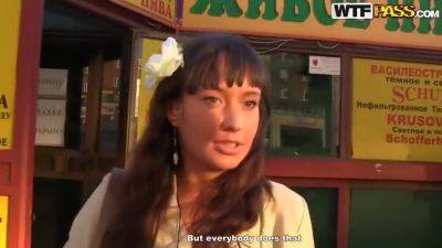 Albina Enjoys Outdoor Sex - hclips.com