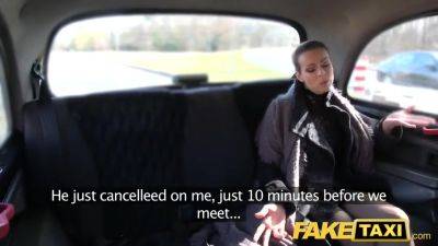 Czech Lady Craves A Hard Cock - videomanysex.com - Czech Republic