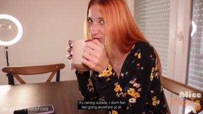 Razdela Svodnogo Brata V Karty I Trahnula Ego Na Stole - hclips.com - Russia