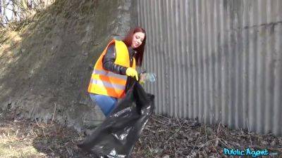 Opens Ass To Take Dick Into It At Lunch - Petite Cutie And Martin Gun - hclips.com