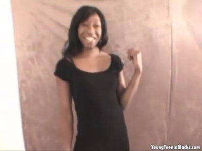 Pierced nippled ebony teen hottie - hotmovs.com