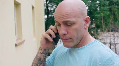 Spellbinding Peach Shows Up In Jaw-dropping Sex Video - upornia.com