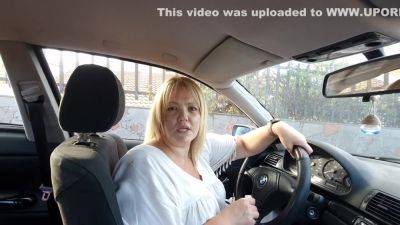 Cleaner Dulcenayra Lets Herself Be Fucked In Exchange For Gifts Corneas Her Husband - upornia.com