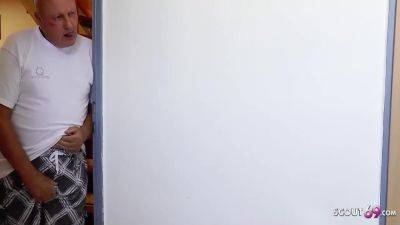 Alte Deutsche Oma Erika 73 Von Jungen Typen In Der Kuche Gefickt 32 Min - videomanysex.com