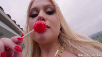 Is Captivated By Lexington Steeles Bbc With London Laurent - upornia.com - Britain