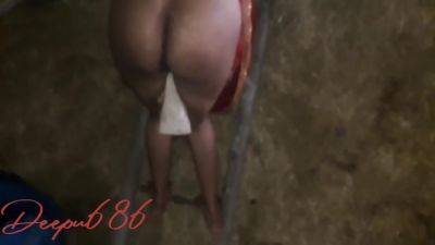 Bhabhi Ne Bhuse Wale Ghar Me Chudwaya, Bhabhi Sex In Wheetstraw Room - desi-porntube.com - India