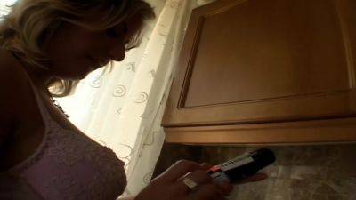 Eve Un Natural Sex 8 - upornia.com