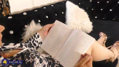 Remi Big Ass Cougar - upornia.com