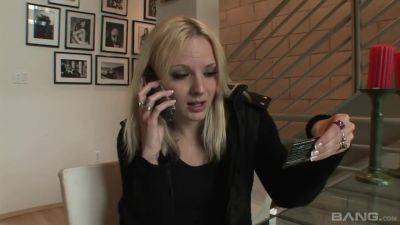 Faye Runaway In Want It Black In The Ass - upornia.com