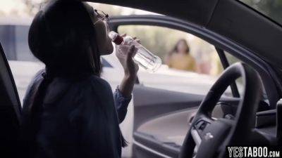 Lesbian Nerd In This Breaking Point Of A Hot Chick - videomanysex.com