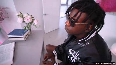 King Treyy - Busty Gilf Teacher Personally Tutors Hu - upornia.com