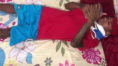 Sofri Um Grave Acidente Machuquei O Pescoco Mas Acabei Chamando Minha Gostosa Hellen Almeida Gostosa Para Vir Cuidar De Mim E Ela Ja Pegou No Pinto Do Novinho(completo No Red). 8 Min - hclips.com