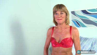 Daisy Lous First On-camera Fuck - videooxxx.com