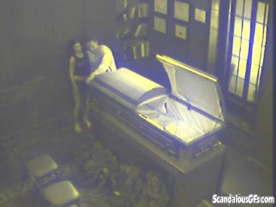 Slut fucks in massive coffin - hotmovs.com